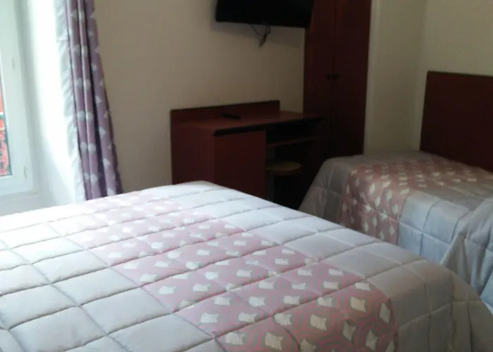 布里斯托尔酒店 3*