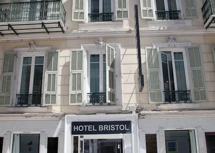 布里斯托尔酒店 酒店 3*