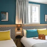 Bristol Hotel 3*