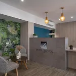 Bristol Hotel 3*