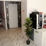Bristol Hotel 3*