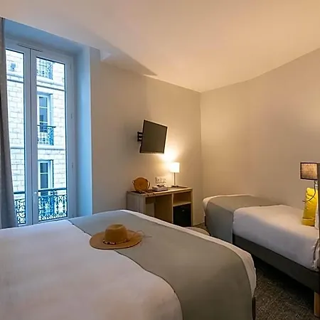 Hotel Bristol 3*